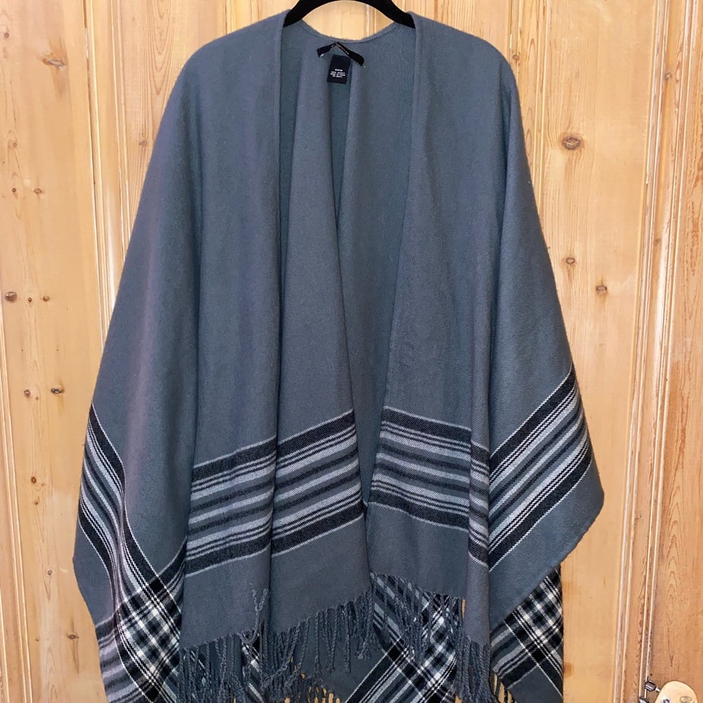 Cejon Blue Plaid Fleece Rauna Wrap